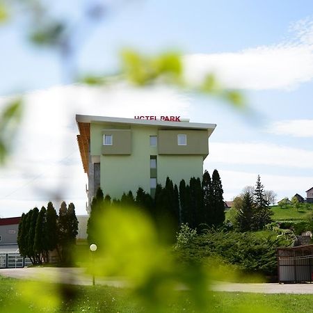 Hotel Park Vogosca Экстерьер фото