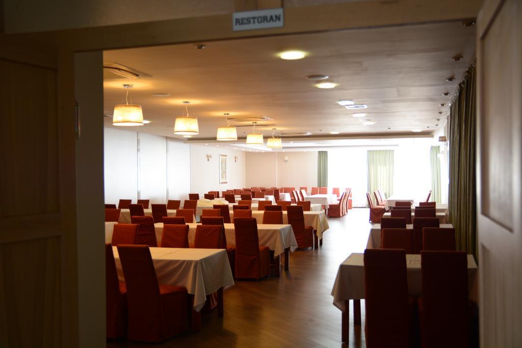 Hotel Park Vogosca Экстерьер фото