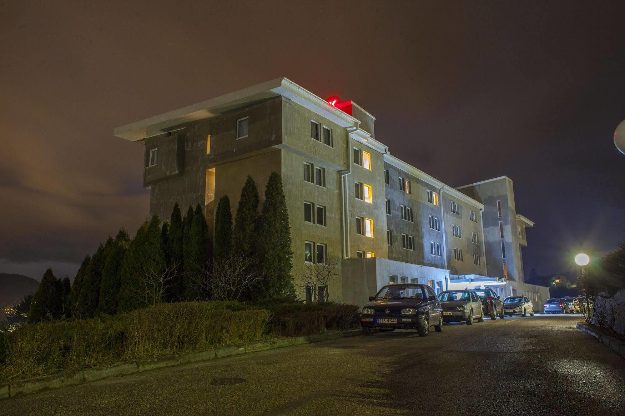 Hotel Park Vogosca Экстерьер фото